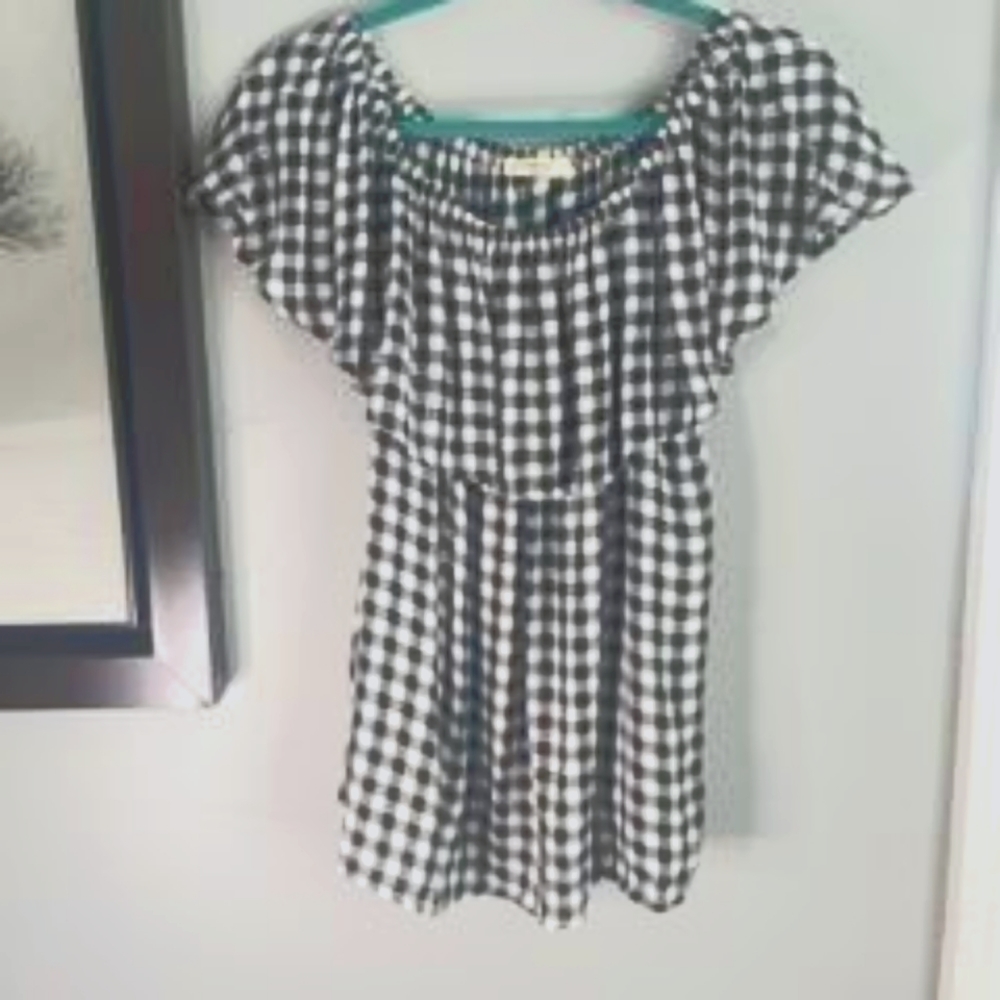 Black and White Flowing Lablanga Blouse